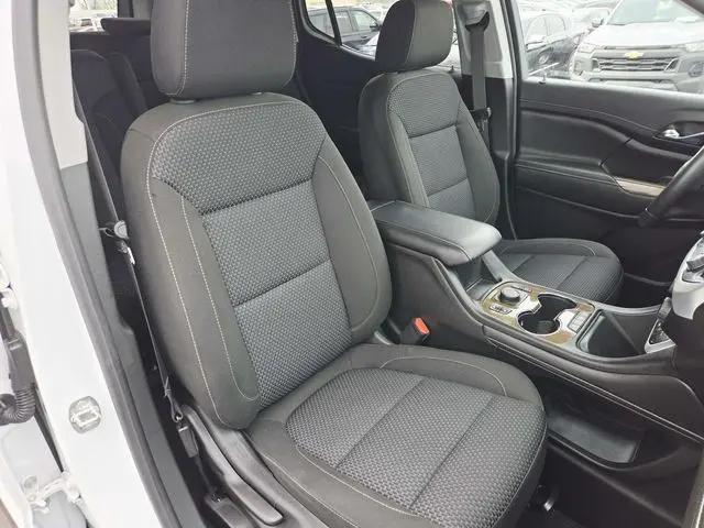 2023 GMC Acadia AWD SLE