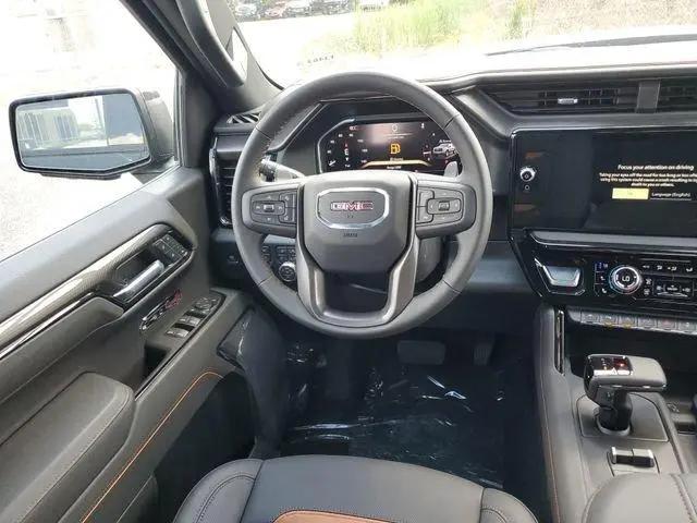 2026 GMC Sierra 1500 Crew Cab, Short Bed, AT4, 4WD