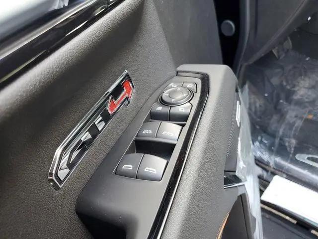 2026 GMC Sierra 1500 Crew Cab, Short Bed, AT4, 4WD