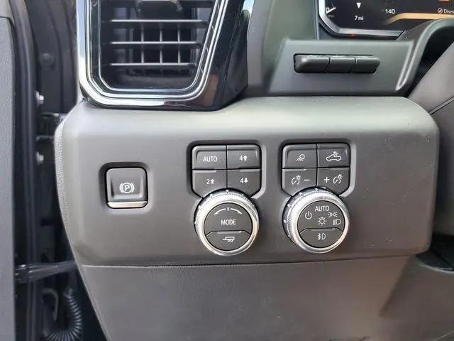 2026 GMC Sierra 1500 Crew Cab, Short Bed, AT4, 4WD