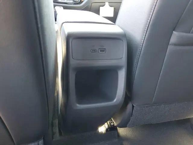 2026 Buick NV Sport Touring FWD