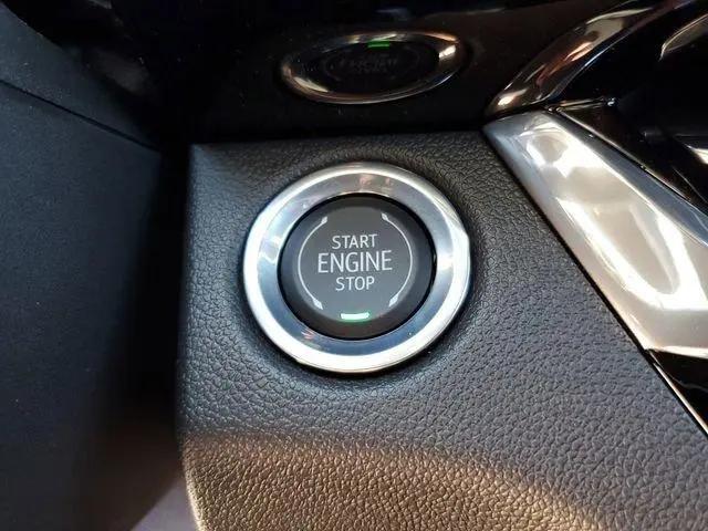 2026 Buick NV Sport Touring FWD