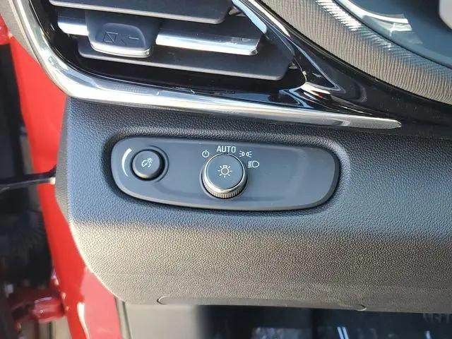 2026 Buick NV Sport Touring FWD