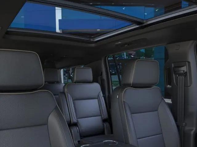 2026 Chevrolet Suburban Premier, 4WD