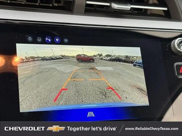 2027 Chevrolet Bolt LT FWD