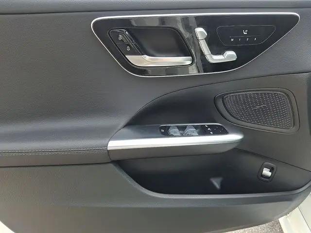 2025 Mercedes-Benz C-CLASS C 300 C 300