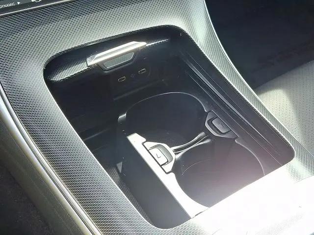 2025 Mercedes-Benz C-CLASS C 300 C 300