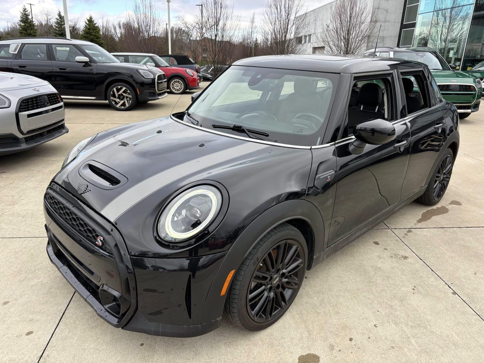 /2024 Mini Hardtop