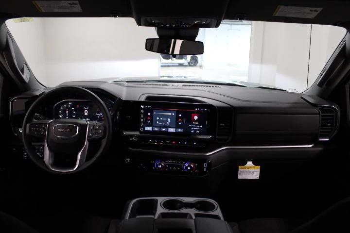 2026 GMC Sierra 1500 Crew Cab, Short Bed, SLE, 4WD