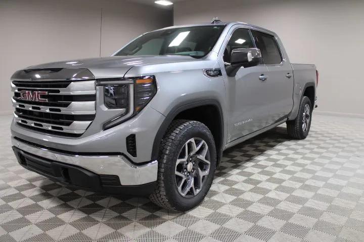 2026 GMC Sierra 1500 Crew Cab, Short Bed, SLE, 4WD