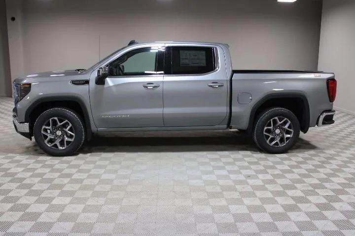 2026 GMC Sierra 1500 Crew Cab, Short Bed, SLE, 4WD
