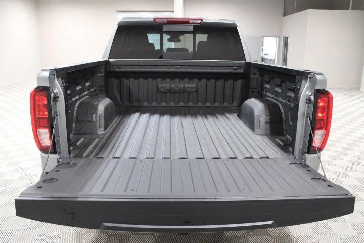 2026 GMC Sierra 1500 Crew Cab, Short Bed, SLE, 4WD