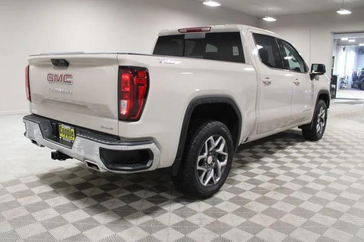 2026 GMC Sierra 1500 Crew Cab, Short Bed, SLE, 4WD