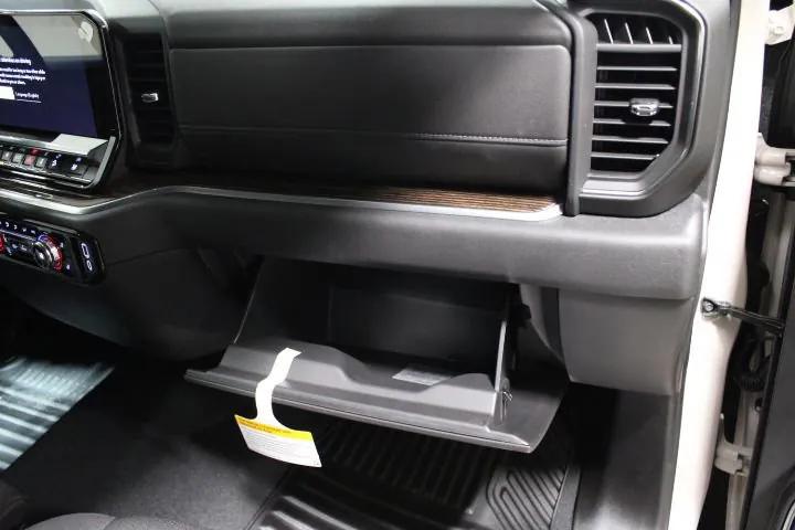 2026 GMC Sierra 1500 Crew Cab, Short Bed, SLE, 4WD