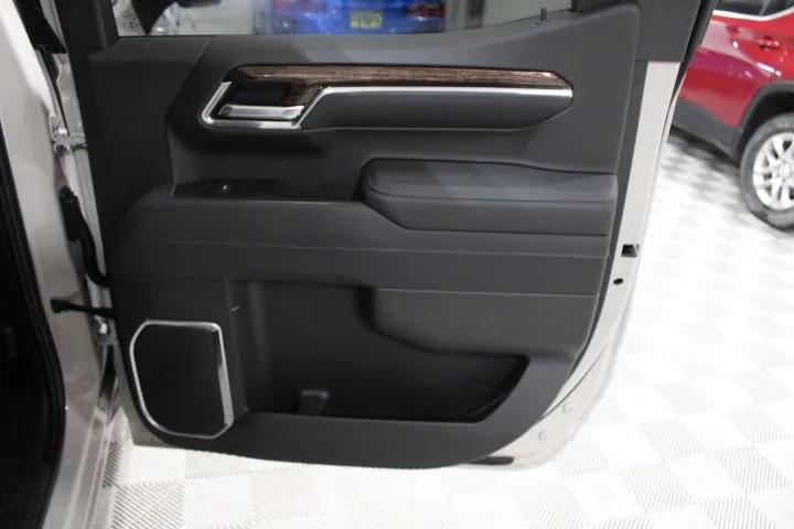 2026 GMC Sierra 1500 Crew Cab, Short Bed, SLE, 4WD
