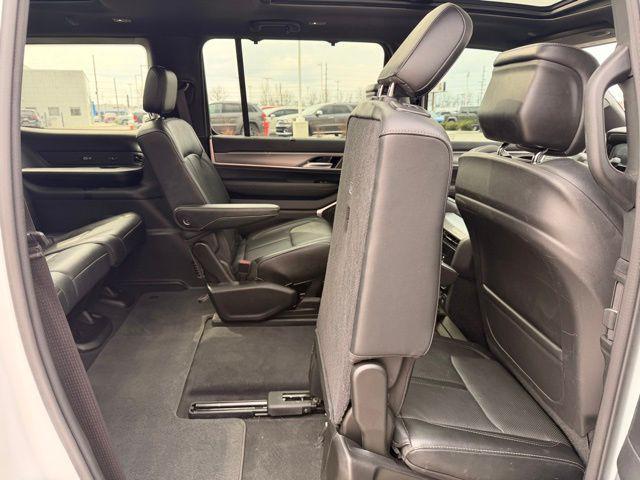 2023 Jeep Wagoneer Series II Carbide 4x4