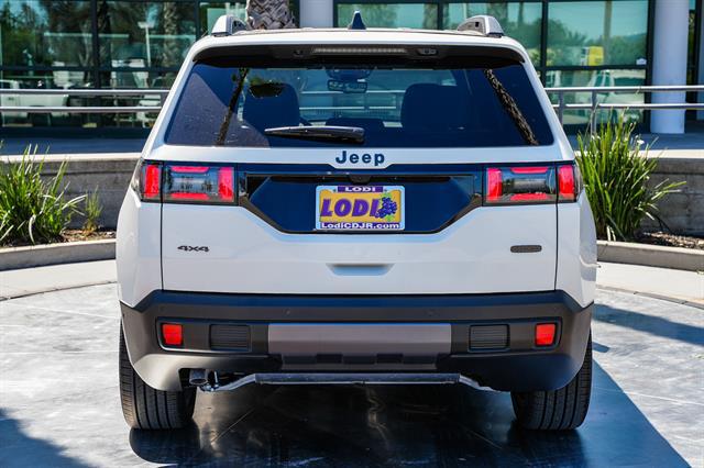 2026 Jeep Cherokee Overland 4x4