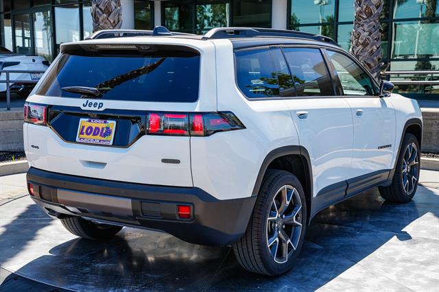 2026 Jeep Cherokee Overland 4x4