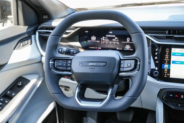 2026 Jeep Cherokee Overland 4x4