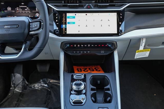 2026 Jeep Cherokee Overland 4x4