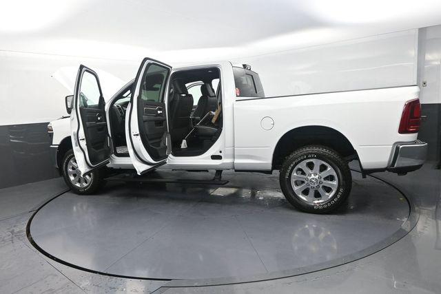 2026 Ram 3500 Laramie Crew Cab 4x4 6'4" Box