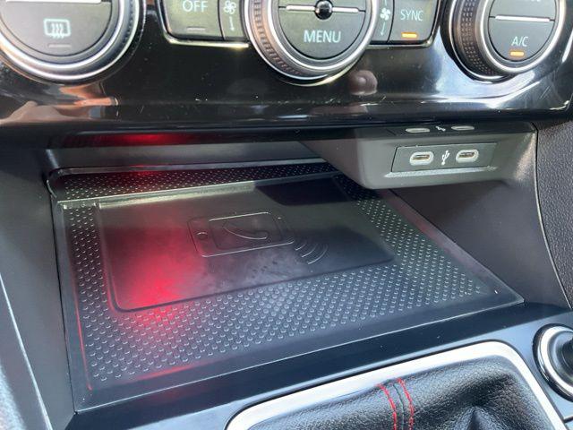 2024 Volkswagen Jetta GLI 2.0T Autobahn