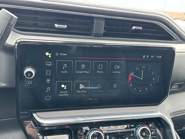 2025 GMC Sierra 3500HD 4WD Crew Cab Standard Bed Denali