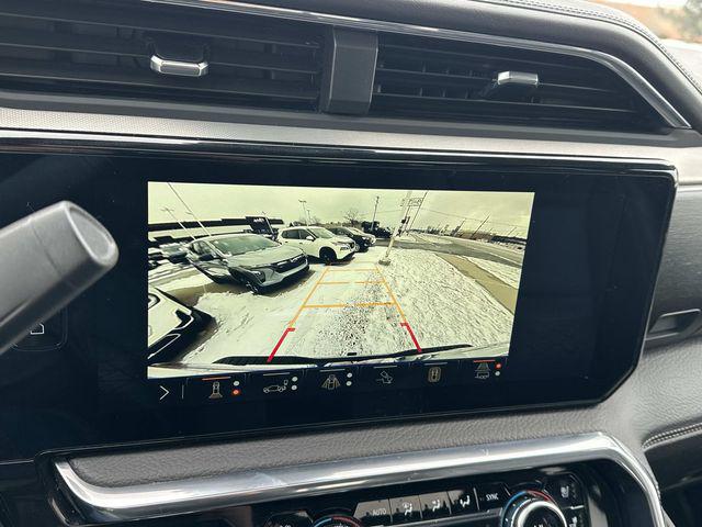 2025 GMC Sierra 3500HD 4WD Crew Cab Standard Bed Denali