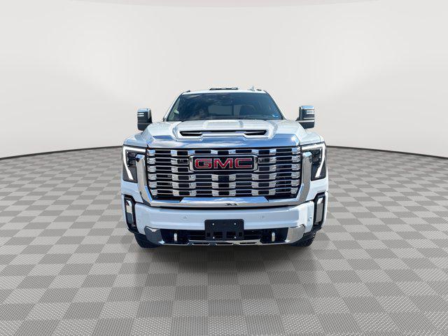 2026 GMC Sierra 2500HD Crew Cab, Standard Bed, Denali, 4WD