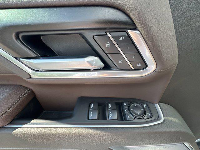 2026 GMC Sierra 2500HD Crew Cab, Standard Bed, Denali, 4WD