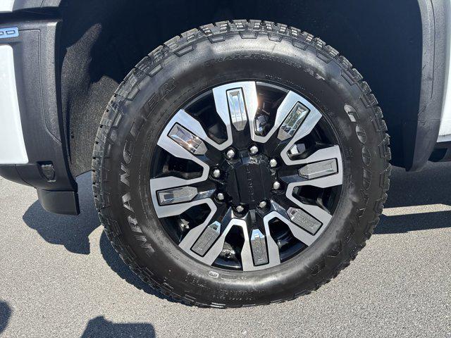 2026 GMC Sierra 2500HD Crew Cab, Standard Bed, Denali, 4WD