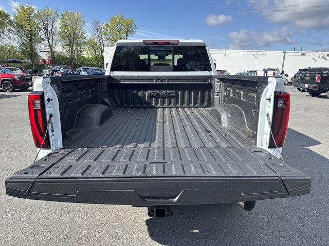 2026 GMC Sierra 2500HD Crew Cab, Standard Bed, Denali, 4WD