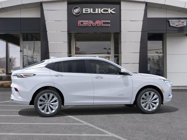 2026 Buick NV Avenir FWD