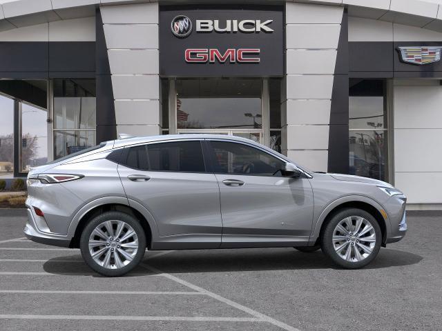 2026 Buick NV Avenir FWD