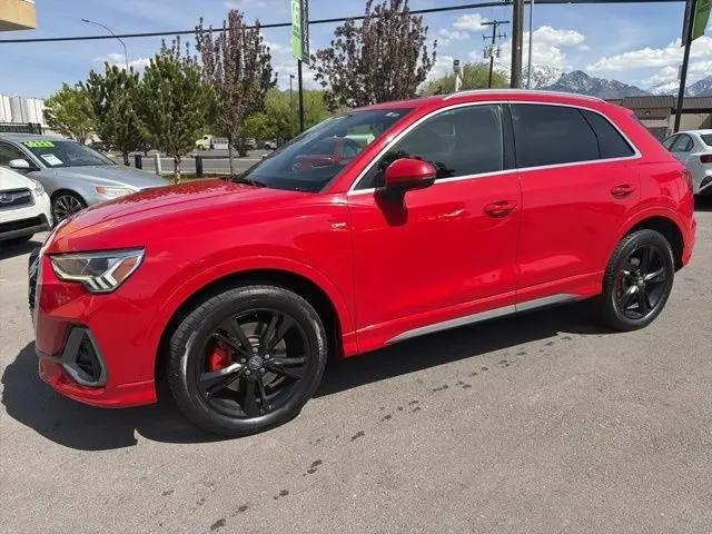 2019 Audi Q3 2.0T S line Premium