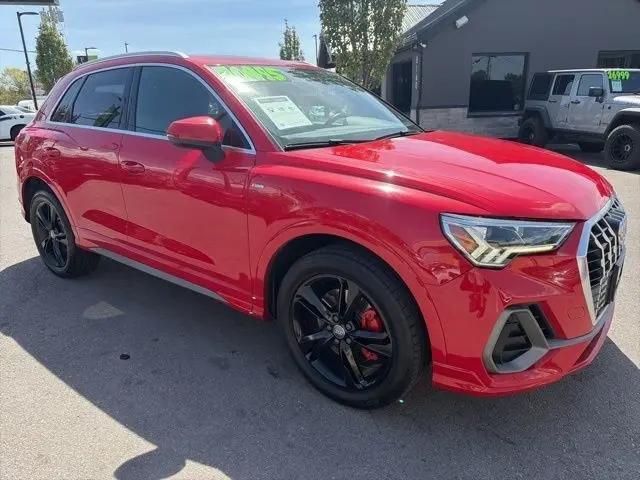 2019 Audi Q3 2.0T S line Premium