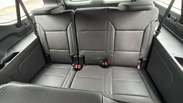 2026 Chevrolet Suburban LT, RWD