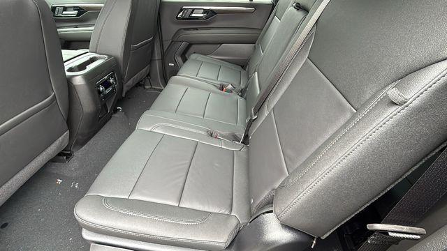 2026 Chevrolet Suburban LT, RWD