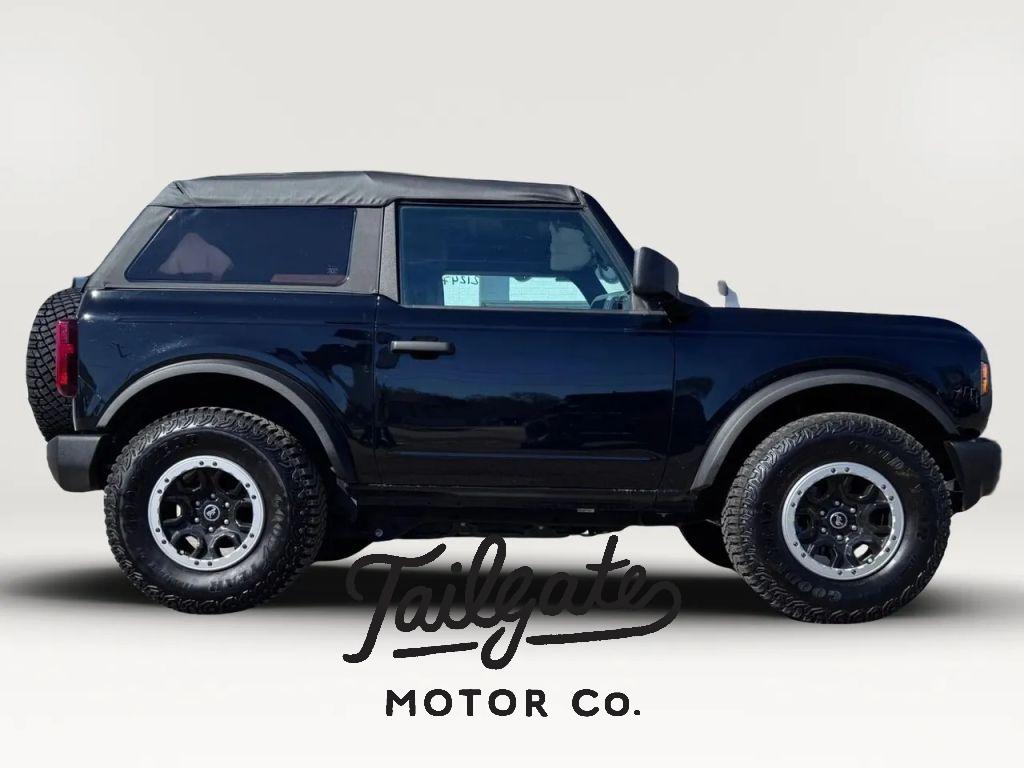 2021 Ford Bronco Base 4x4's photo