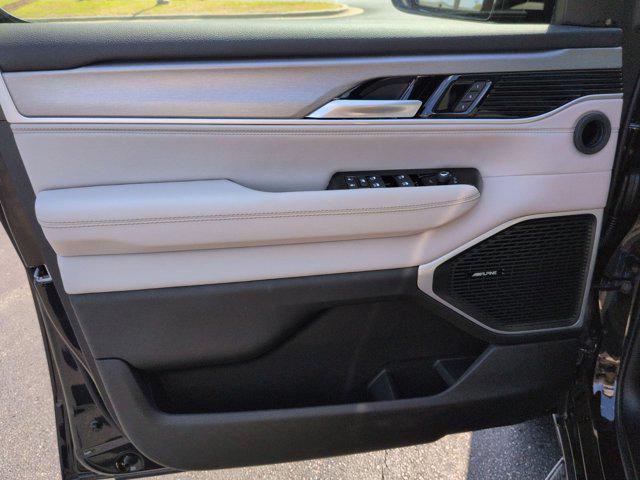 2026 Jeep Grand Wagoneer L 4x4