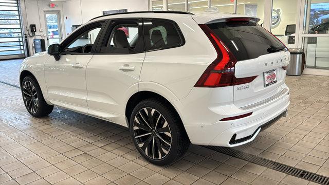 2026 Volvo XC60 B5 Ultra