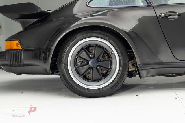 1981 Porsche 911 Unknown