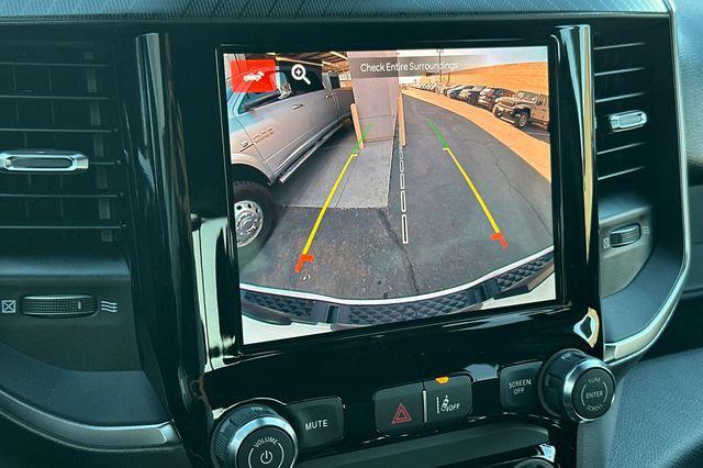 2026 Ram 1500 Express Crew Cab 4x4 57 Box