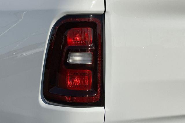 2026 Ram 1500 Express Crew Cab 4x4 57 Box