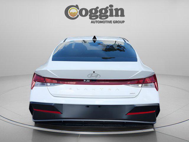 2026 Hyundai Elantra Hybrid Limited