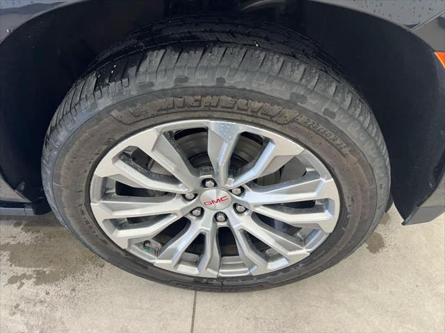2021 GMC Yukon XL 4WD Denali