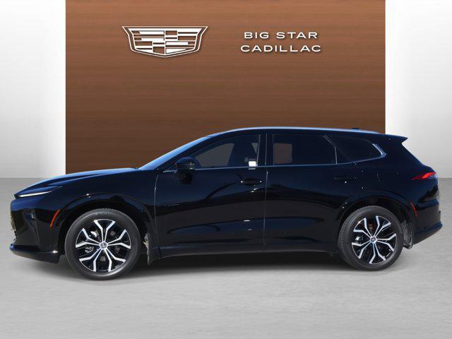 2025 Toyota Crown Signia XLE