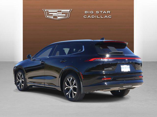 2025 Toyota Crown Signia XLE