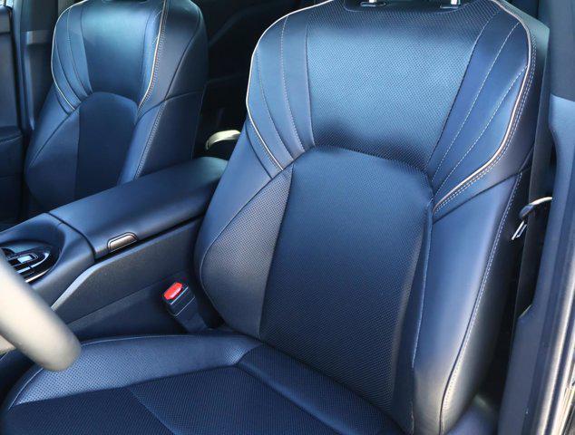 2025 Toyota Crown Signia XLE
