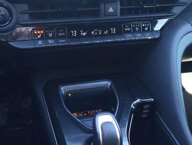 2025 Toyota Crown Signia XLE
